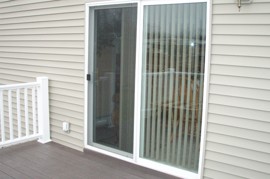 Tawa-screen-door-repair